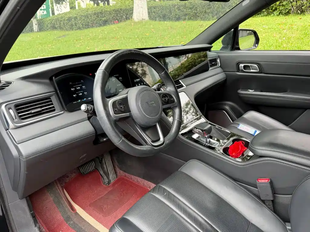 Li Auto Li ONE — миниатюра 7