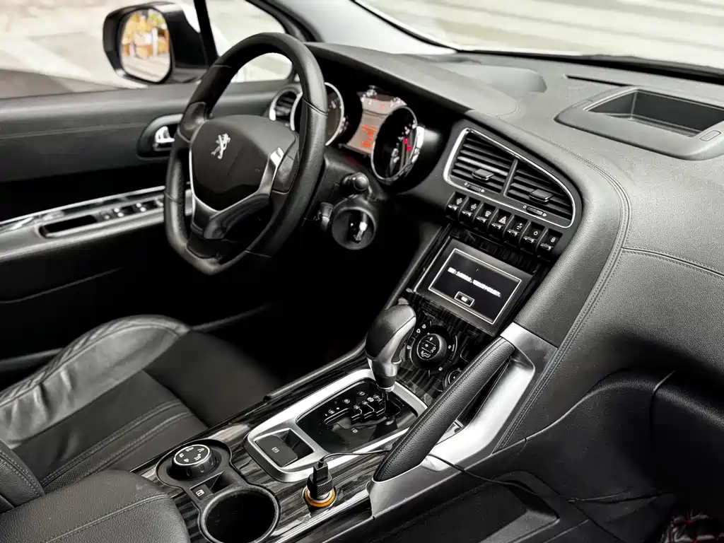 Peugeot 3008 — миниатюра 9