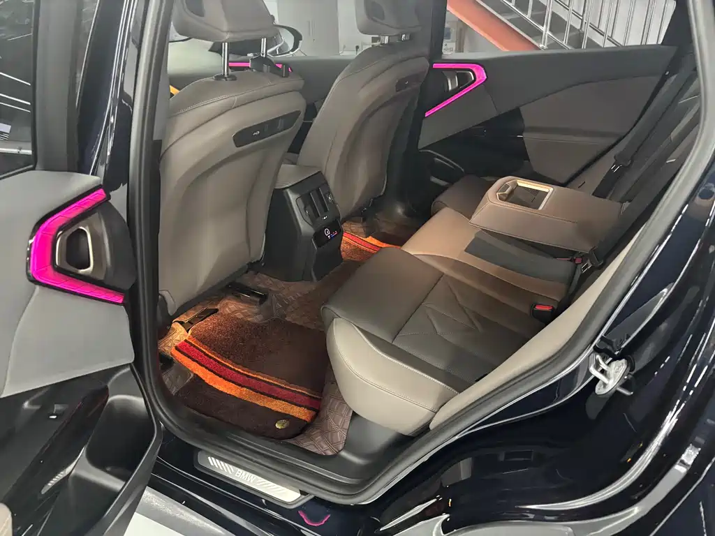BMW X3 — миниатюра 6