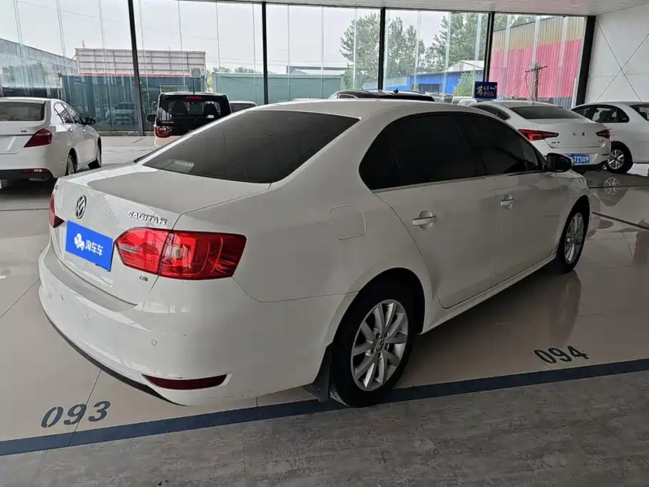 Volkswagen Sagitar — миниатюра 3
