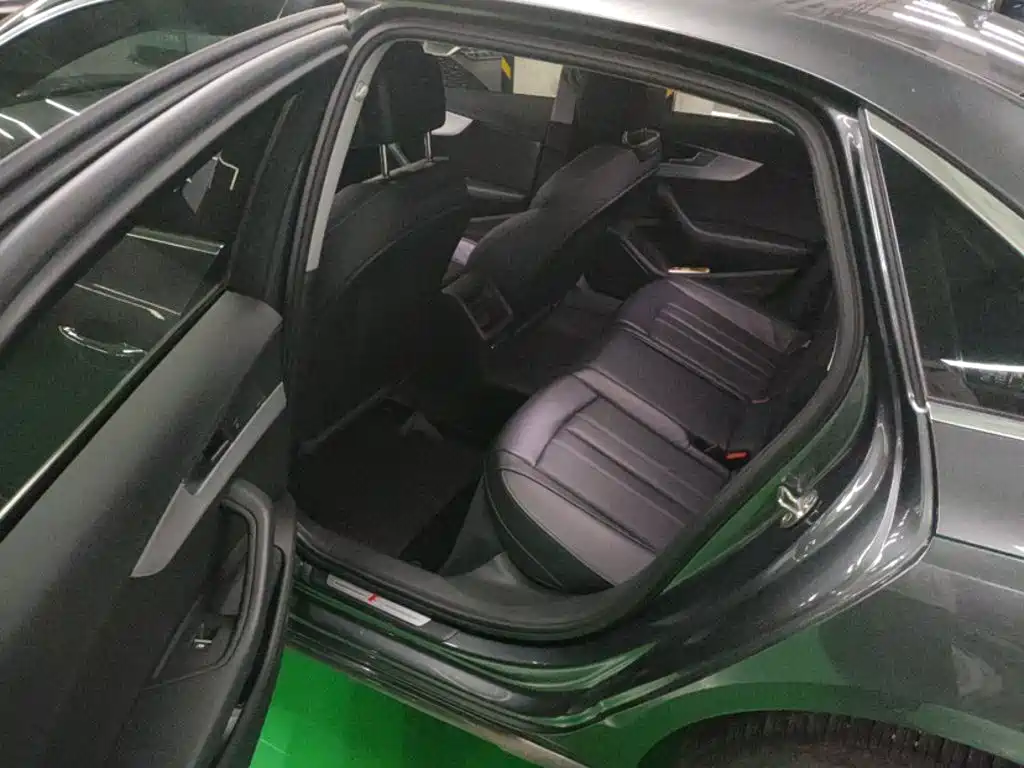 Audi A4L — миниатюра 15