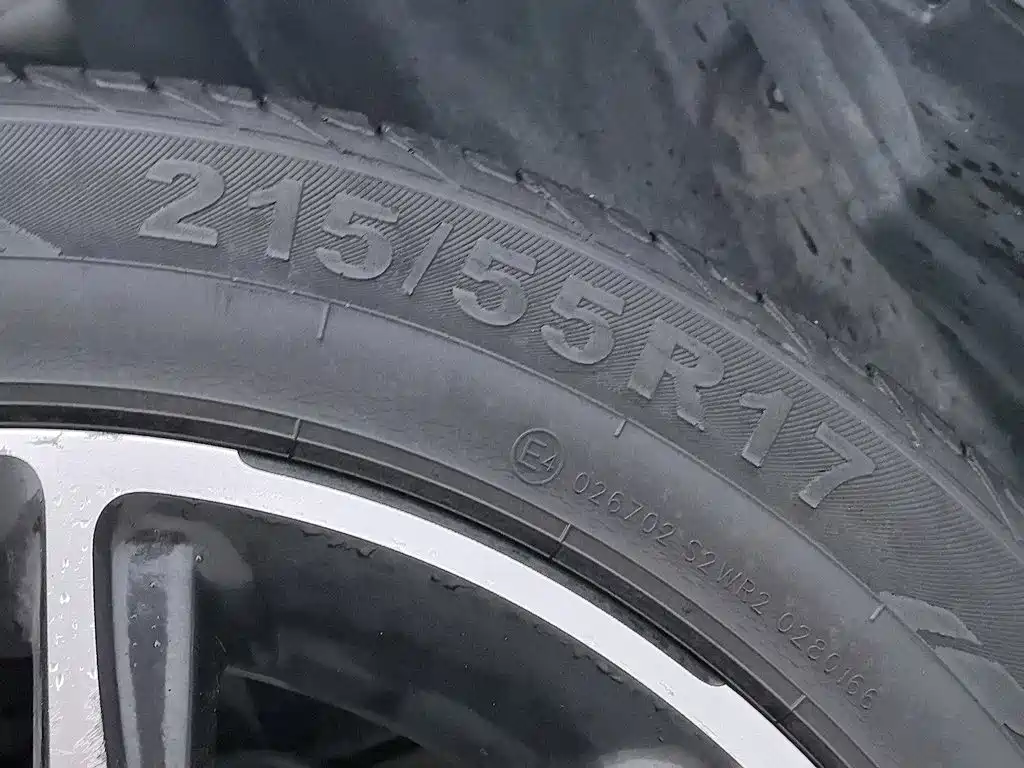 BYD MAX — миниатюра 24