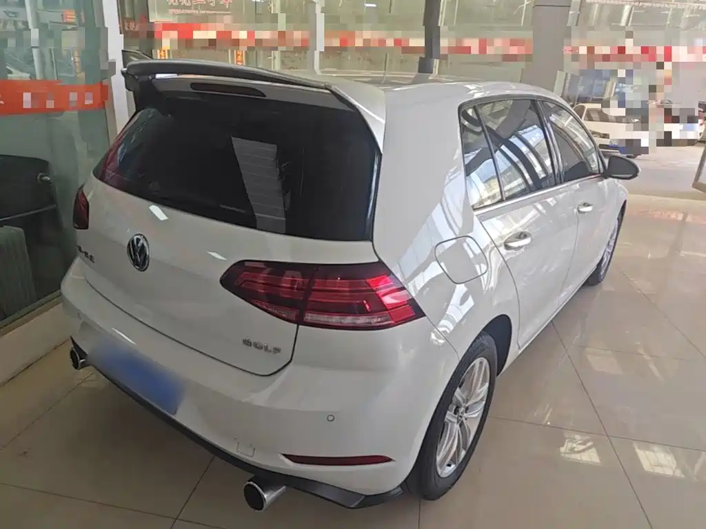 Volkswagen Golf 2018 1.6L AT Comfort
