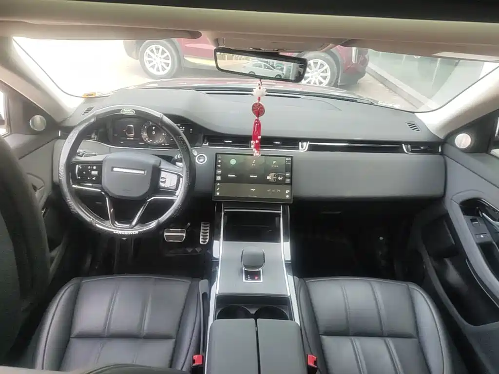 Land Rover Evoque — миниатюра 10