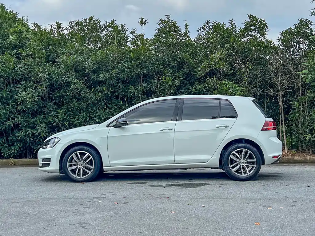 Volkswagen Golf — миниатюра 6