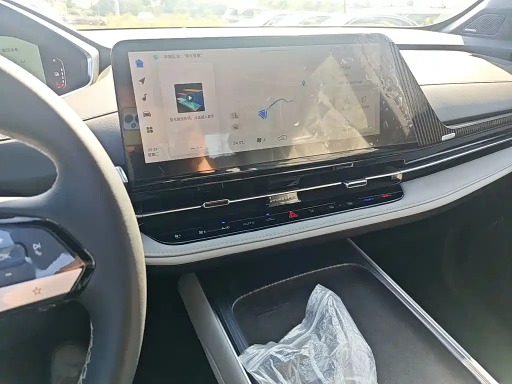 Changan CS55PLUS PHEV — миниатюра 13