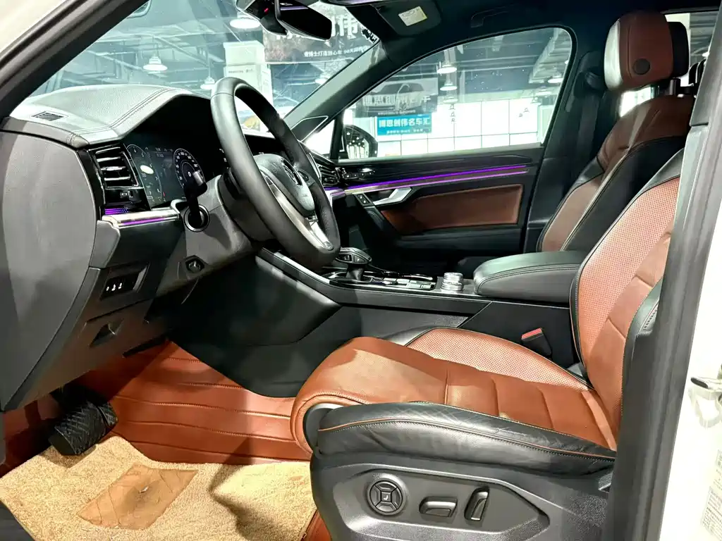 Volkswagen Touareg — миниатюра 4