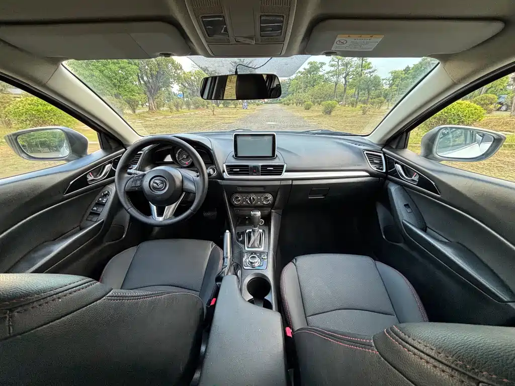 Mazda 3 Axela — миниатюра 13
