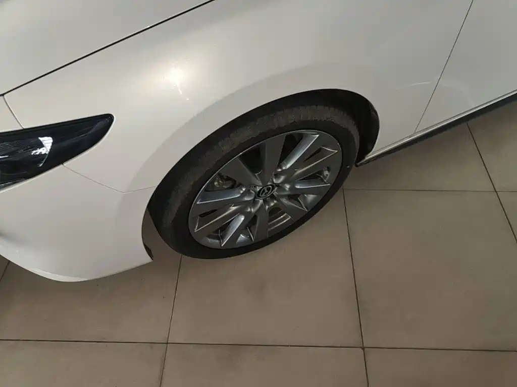 Mazda 3 Axela — миниатюра 23