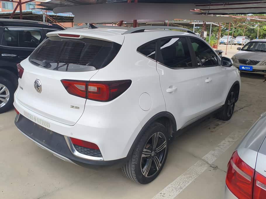 MG MG ZS 1.5 л 2021 г. Белый, пробег 28500 км