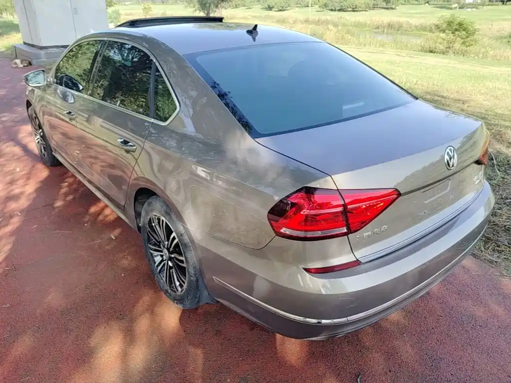 Volkswagen Passat — миниатюра 5