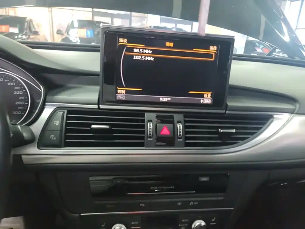 Audi A6L — миниатюра 13