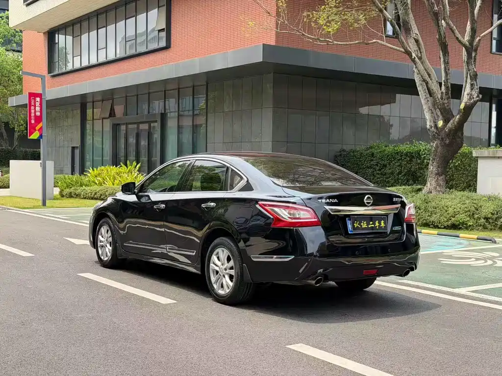 Nissan Teana — миниатюра 9