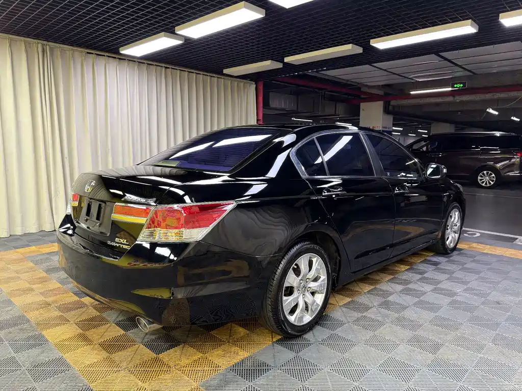 Honda Accord — миниатюра 4