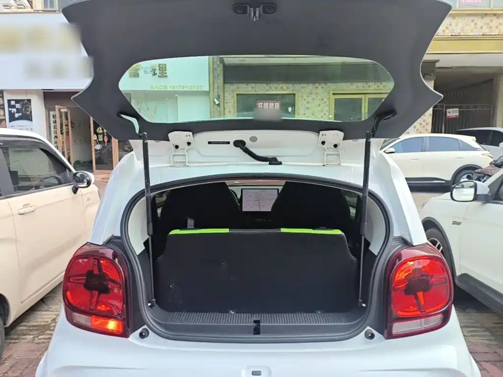 Roewe Clever — миниатюра 19