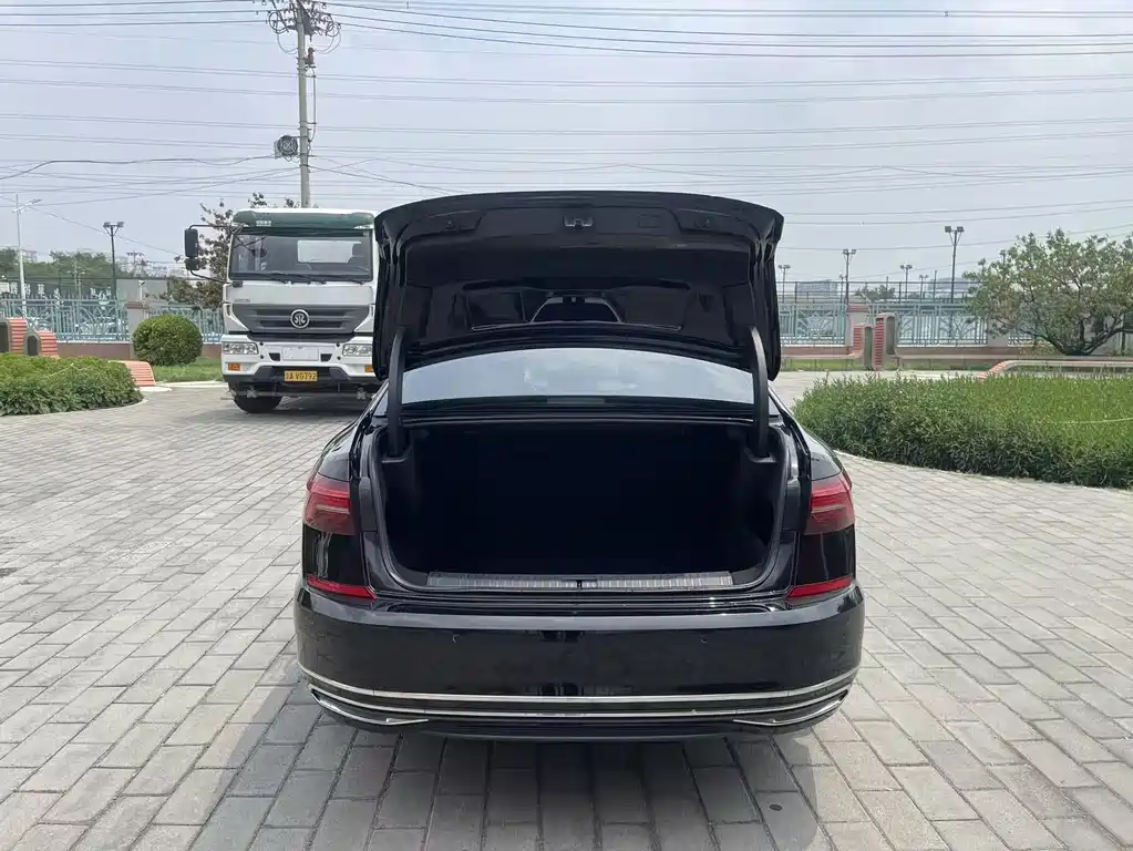 Volkswagen Passat 2020 280TSI VI