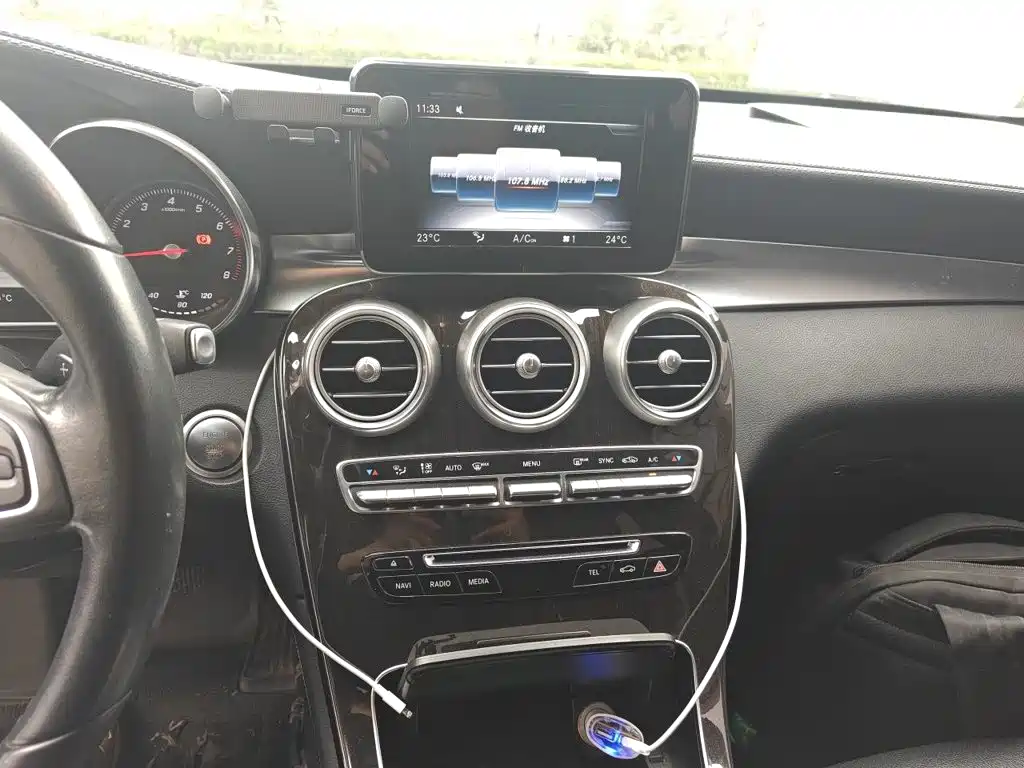 Mercedes-Benz GLC — миниатюра 14