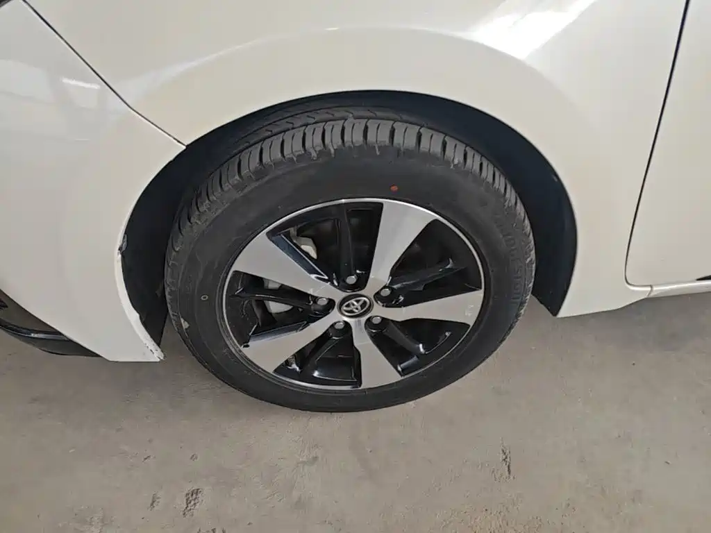 Toyota Levin PHEV 1.8PH GS E-CVT Elite Sunroof Edition, фото 23