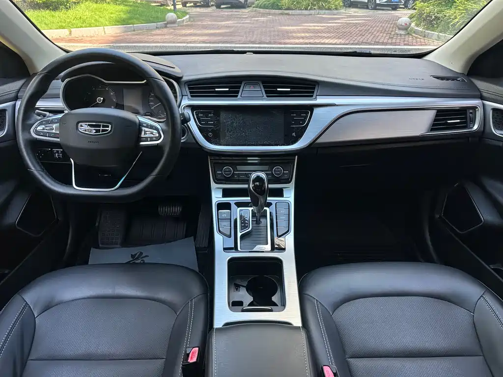 Geely Emgrand GL — миниатюра 8