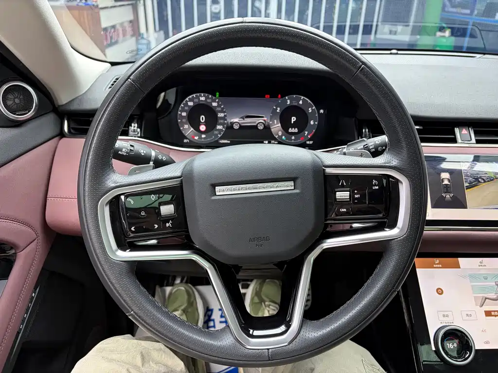 Land Rover Evoque — миниатюра 10