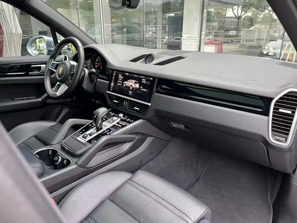 Porsche Cayenne 2019 Cayenne 3.0T