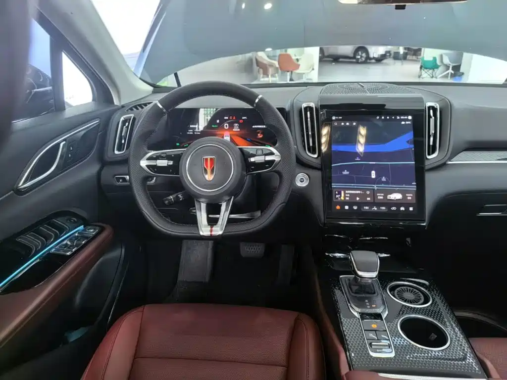 Hongqi Hongqi HS3 PHEV — миниатюра 3