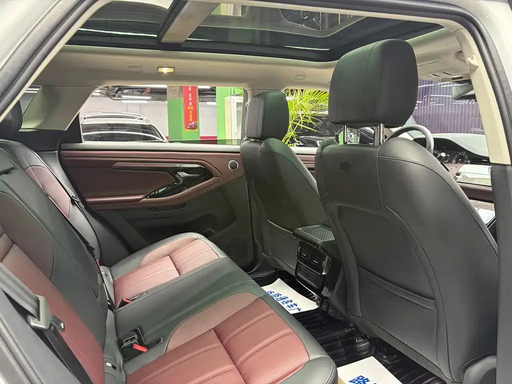 Land Rover Evoque — миниатюра 9