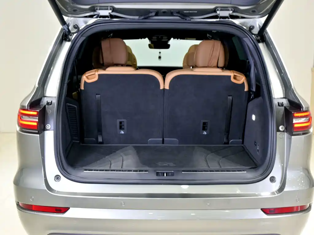 Li Auto Li ONE — миниатюра 25