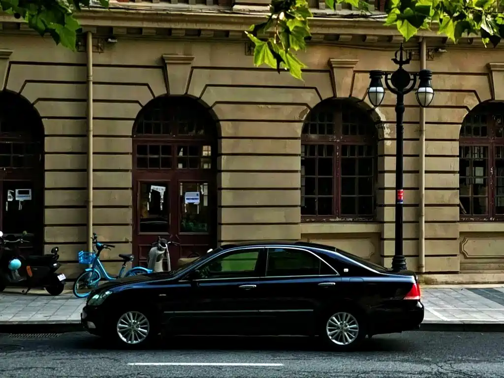 Toyota Crown — миниатюра 16