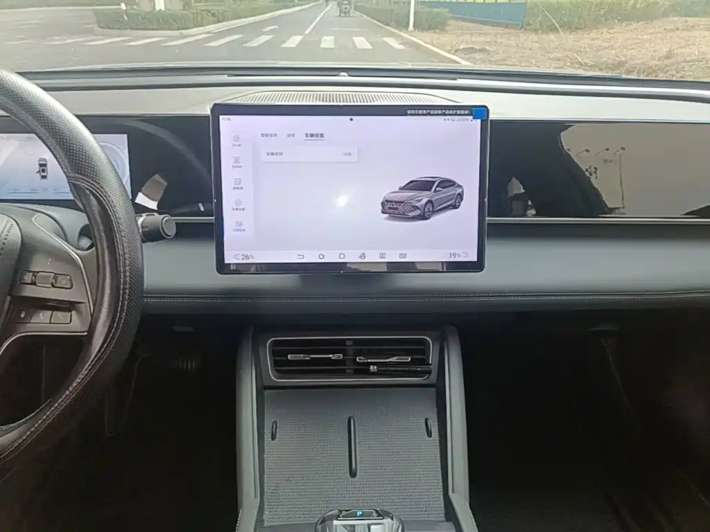 BYD Qin L — миниатюра 13