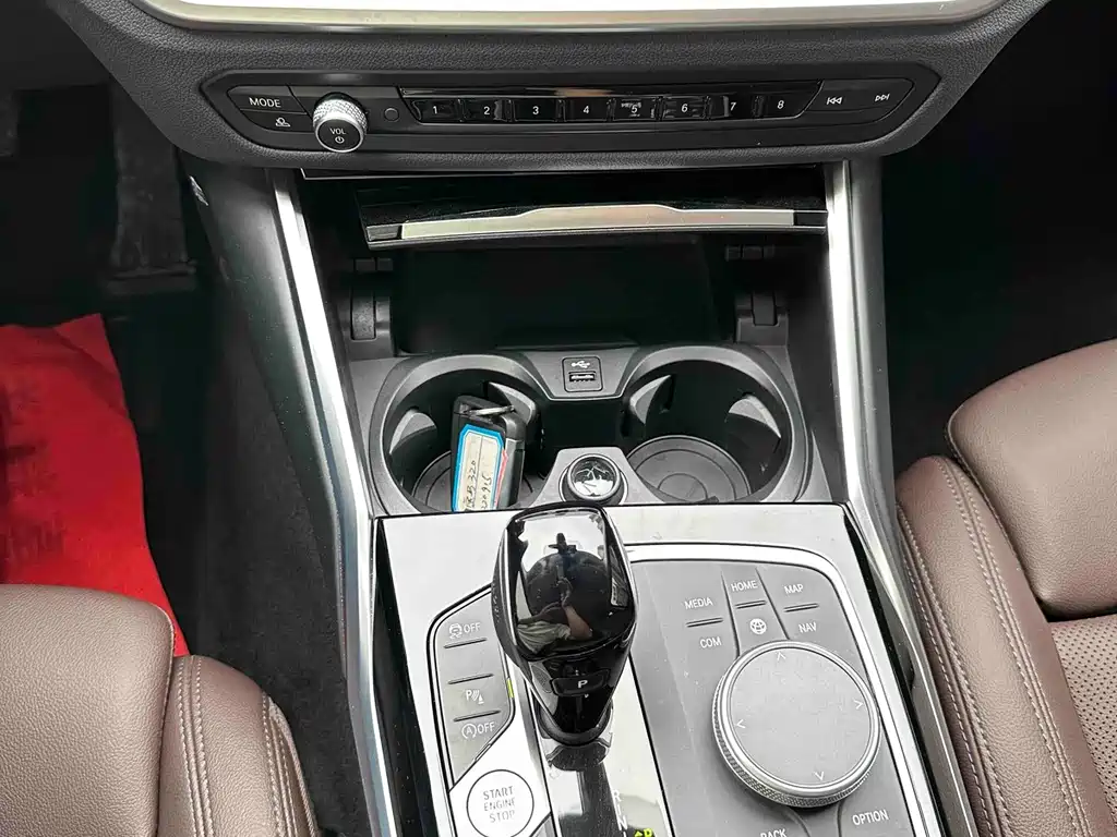 BMW 3 Series — миниатюра 17