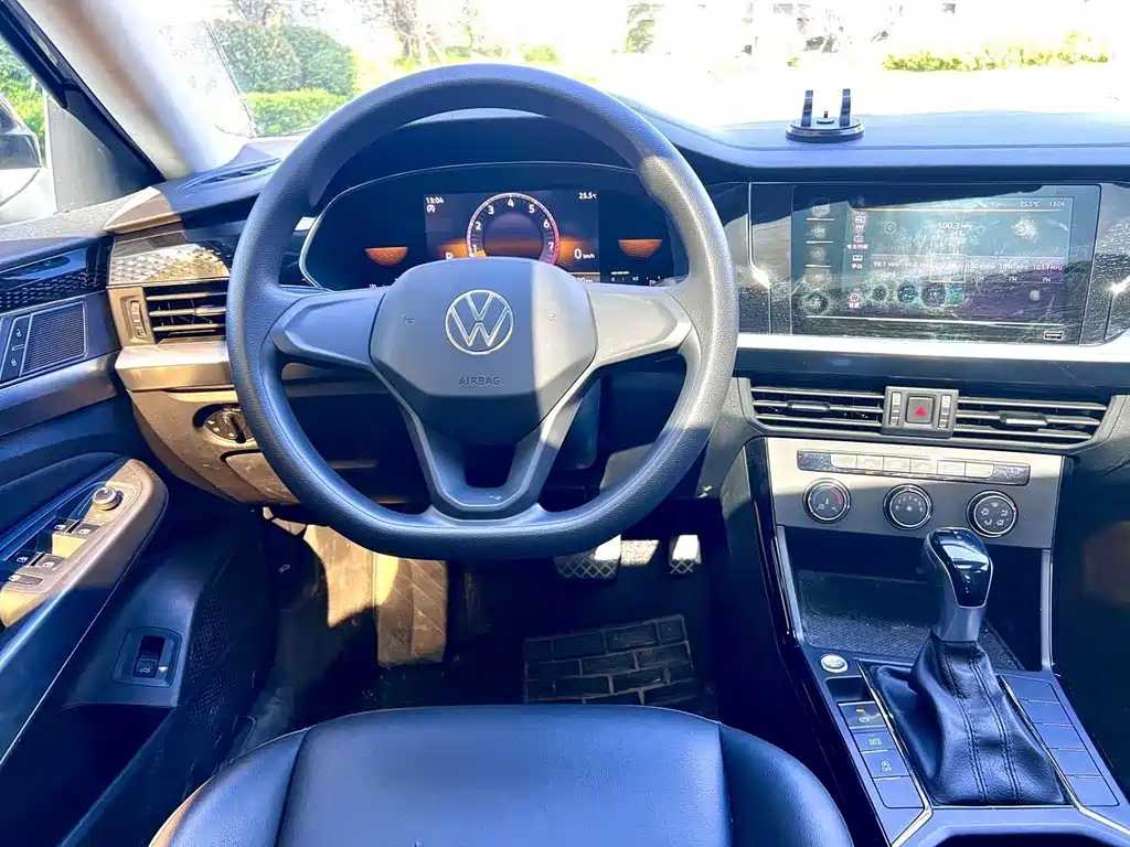 Volkswagen Passat — миниатюра 7