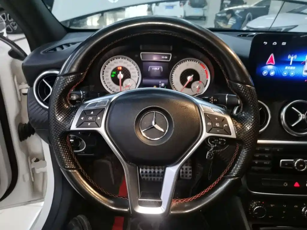 Mercedes-Benz A-Class (Import) — миниатюра 11