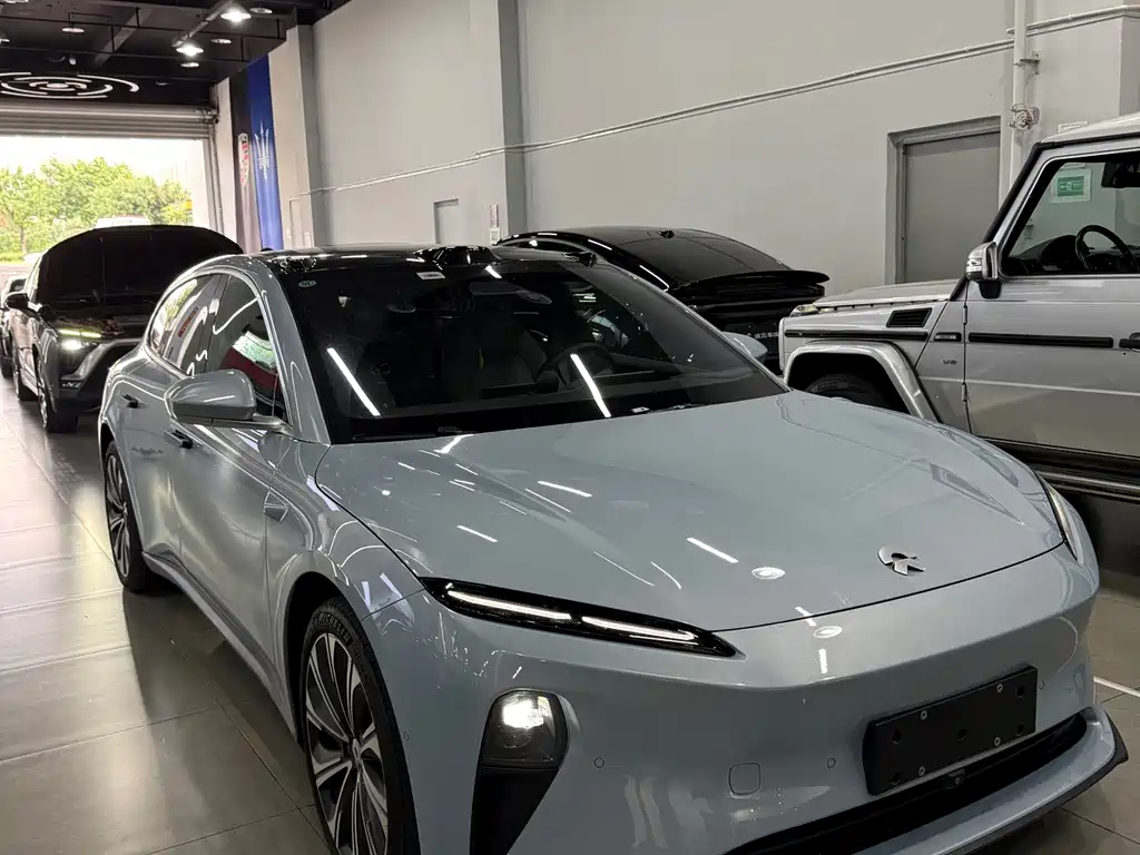 NIO ET5T — миниатюра 3
