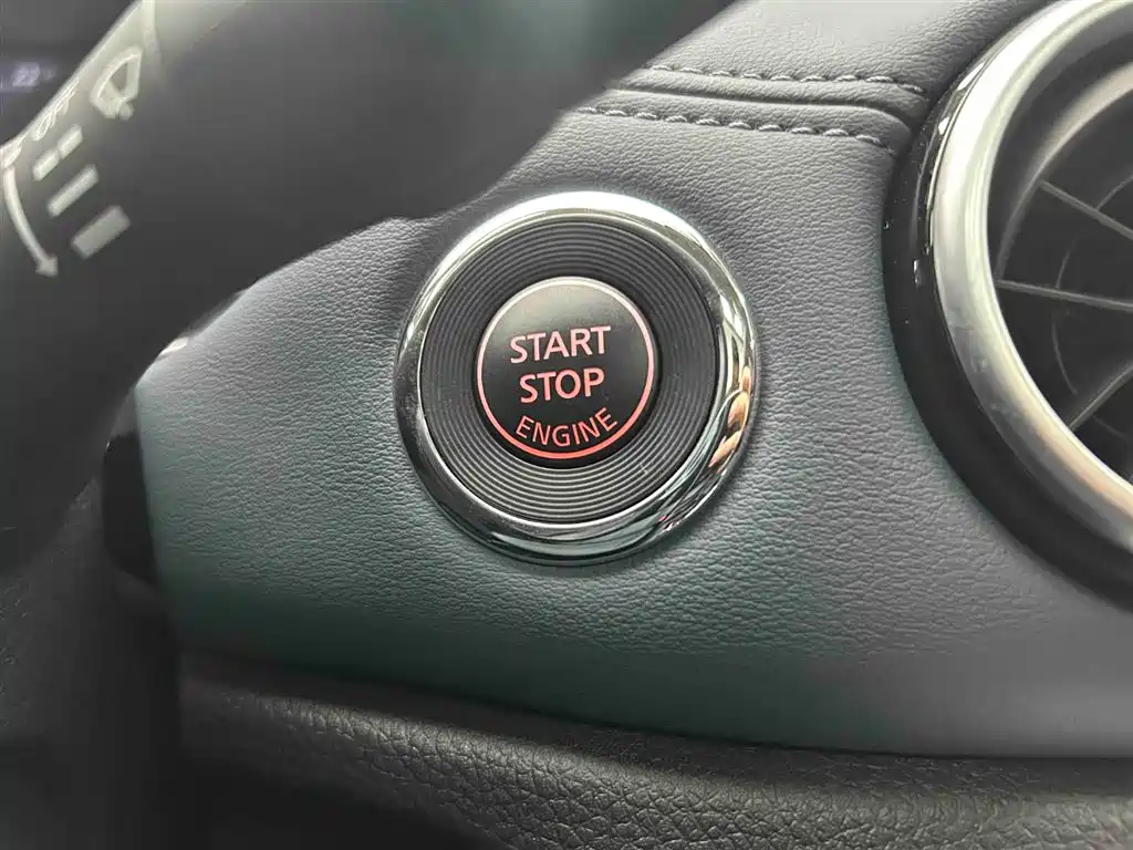 Nissan Qashqai 2025 2.0L CVT XV+ Lead