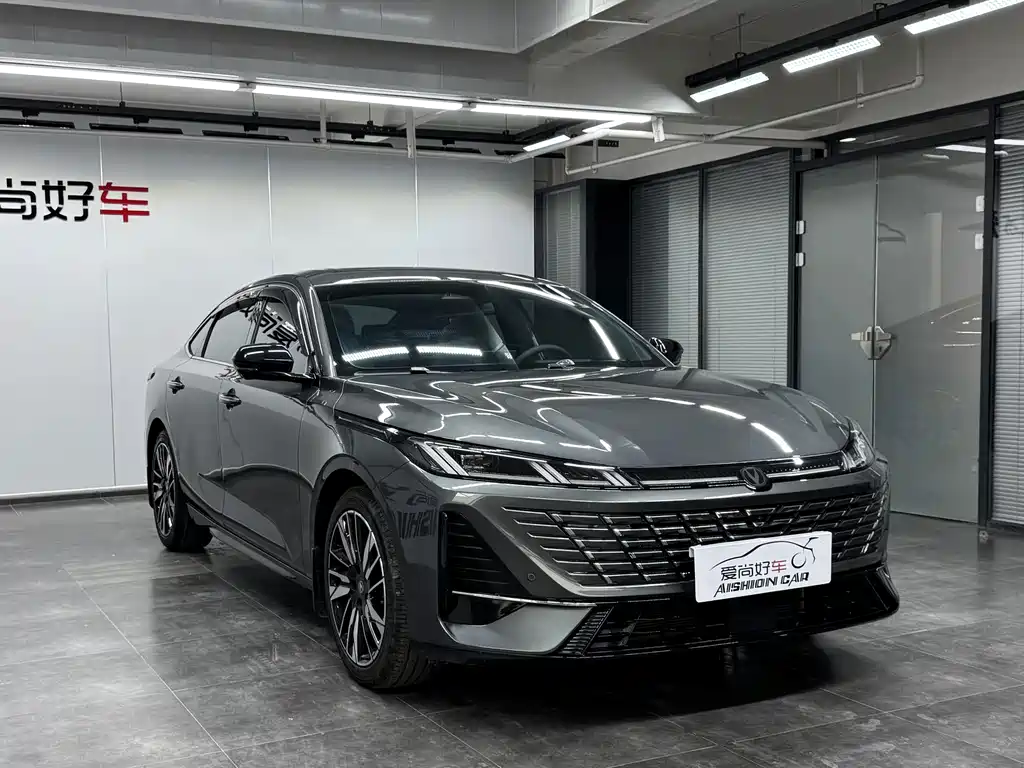 Changan Eado — миниатюра 3