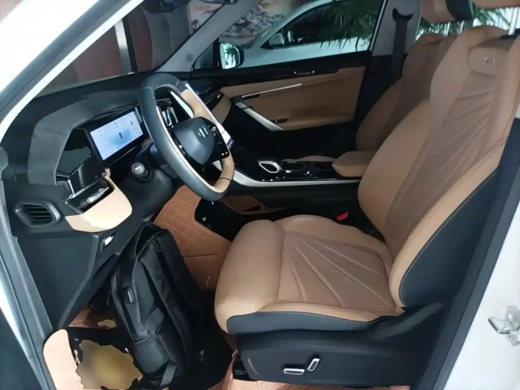 Geely Boyue L — миниатюра 15
