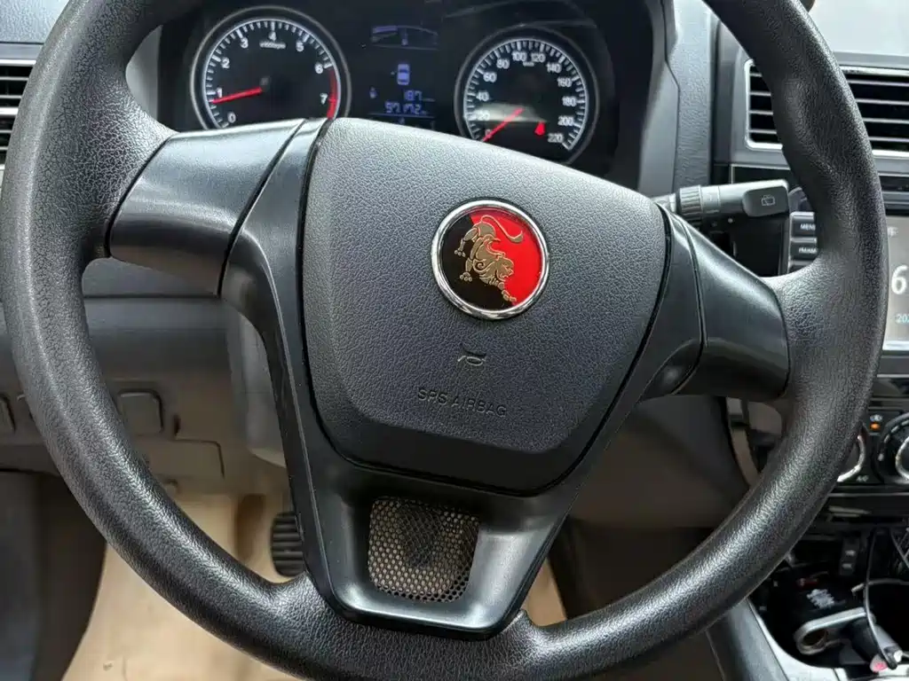 Dongfeng X3 2015 1.5L Comfort