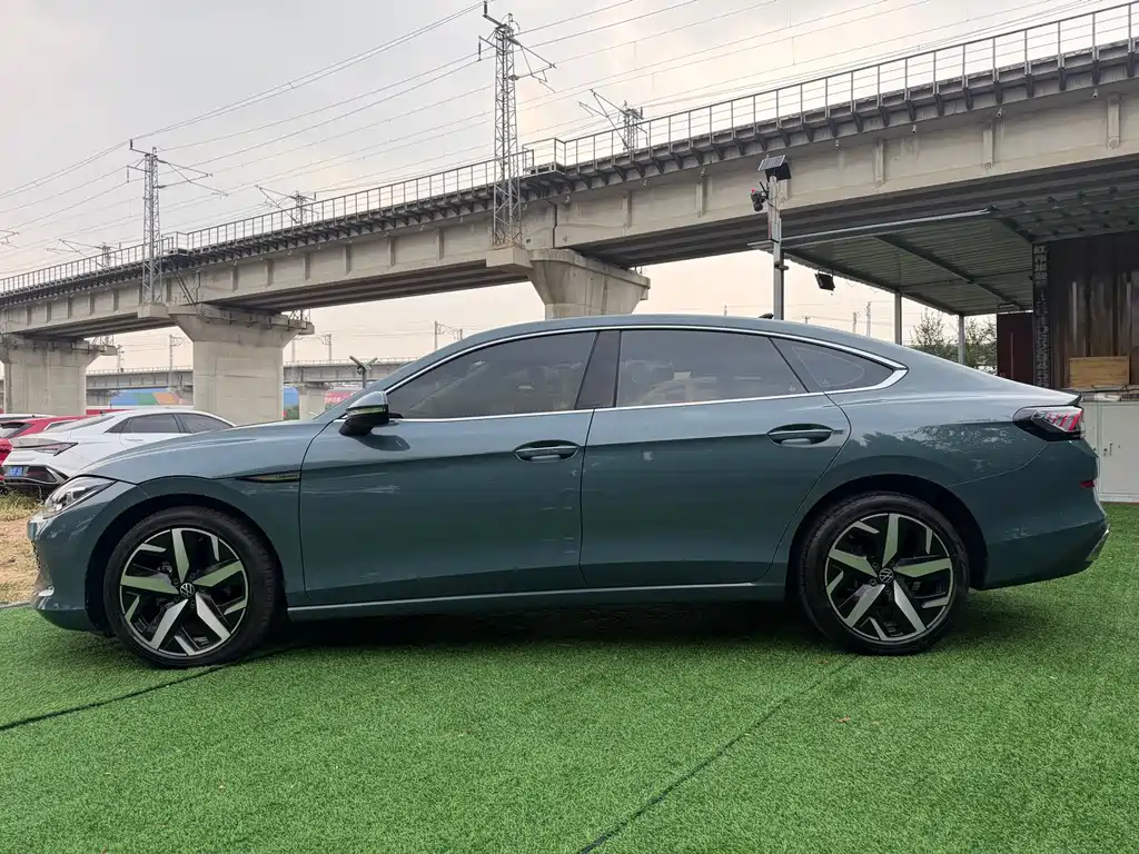 Volkswagen Lamando — миниатюра 7