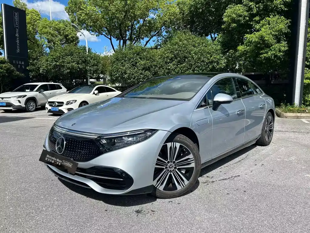 Mercedes-Benz EQS
