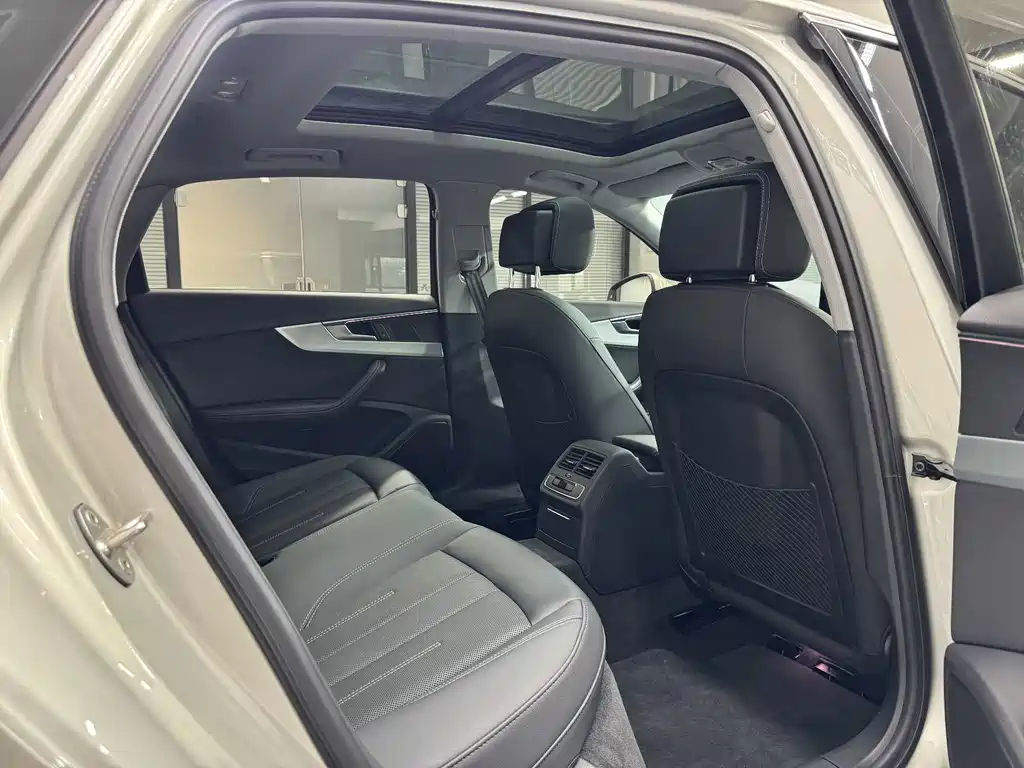 Audi A4L — миниатюра 13