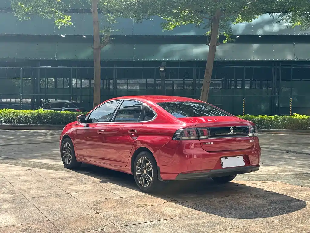 Peugeot 308 — миниатюра 18