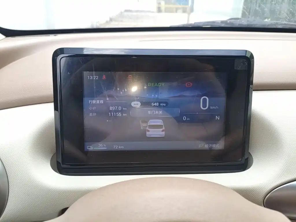 Wuling MINIEV — миниатюра 12