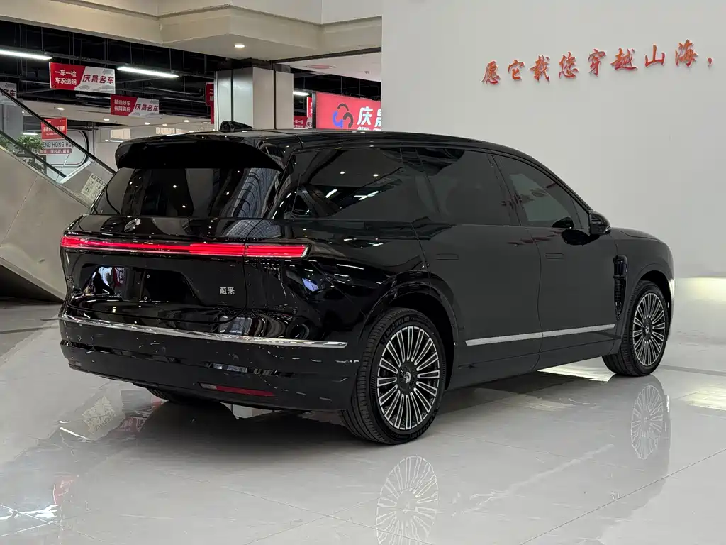 NIO ES8 2026 мест Executive Luxury