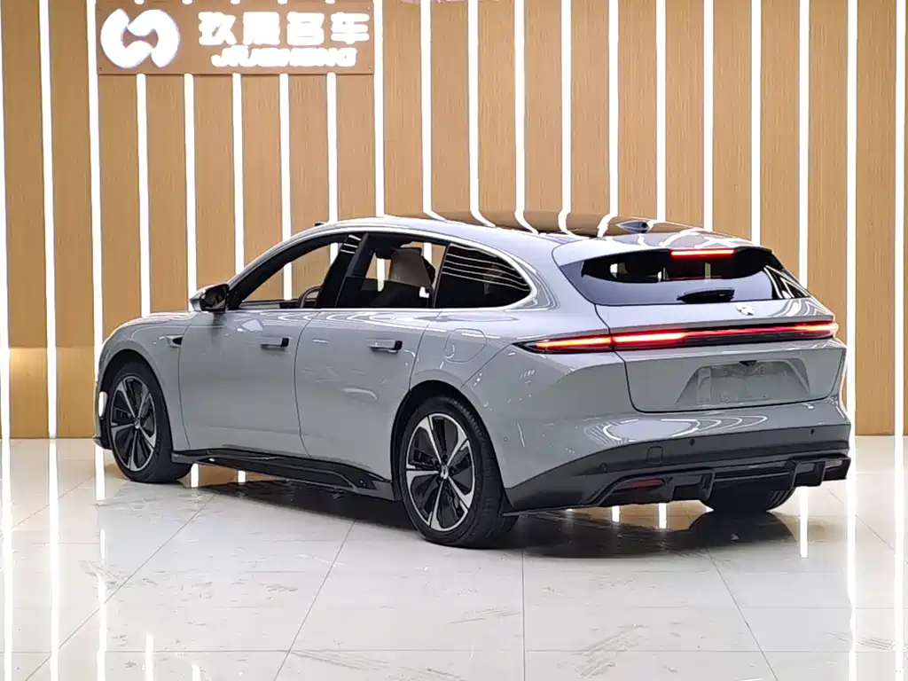 NIO ET5T — миниатюра 4