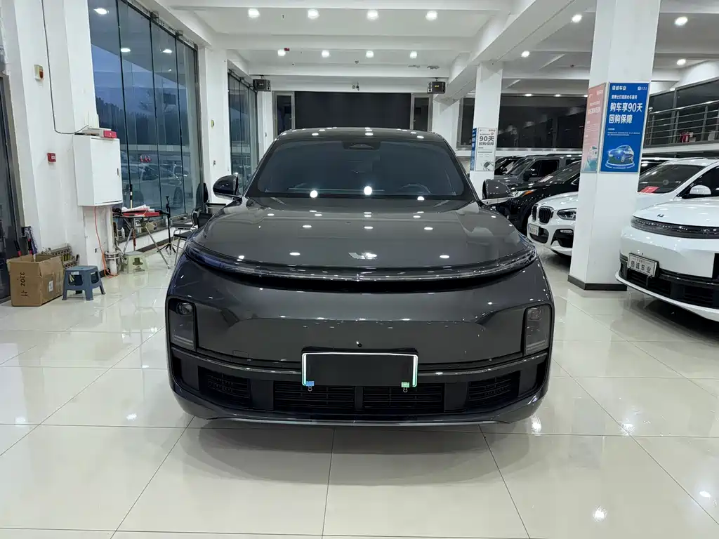 Li Auto Li L8 — миниатюра 2