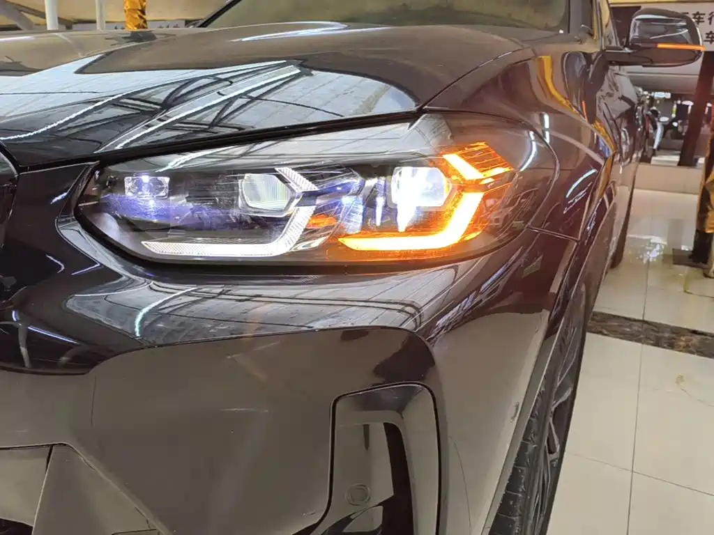 BMW X3 — миниатюра 24