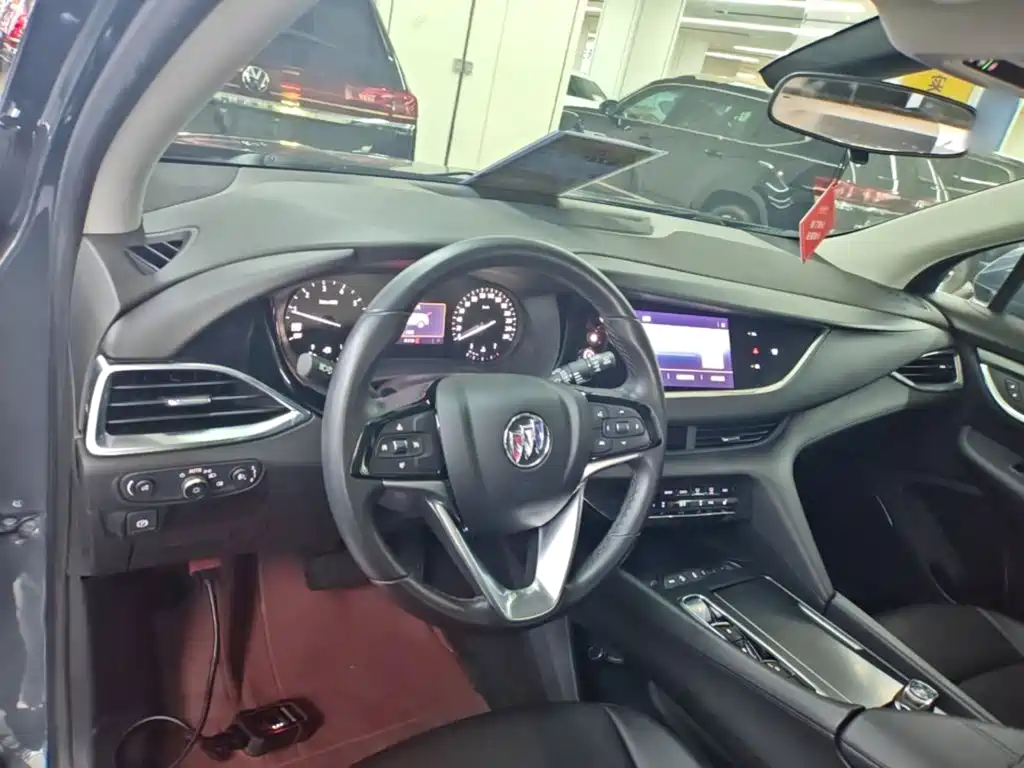 Buick Enclave — миниатюра 10