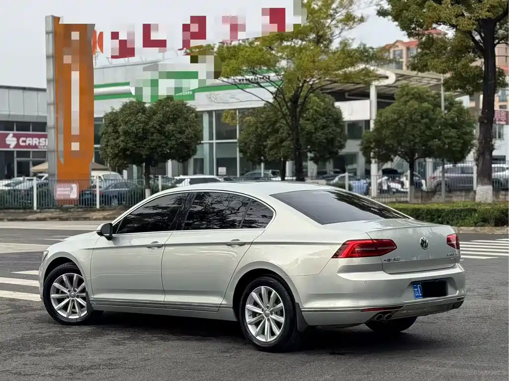 Volkswagen Magotan — миниатюра 6