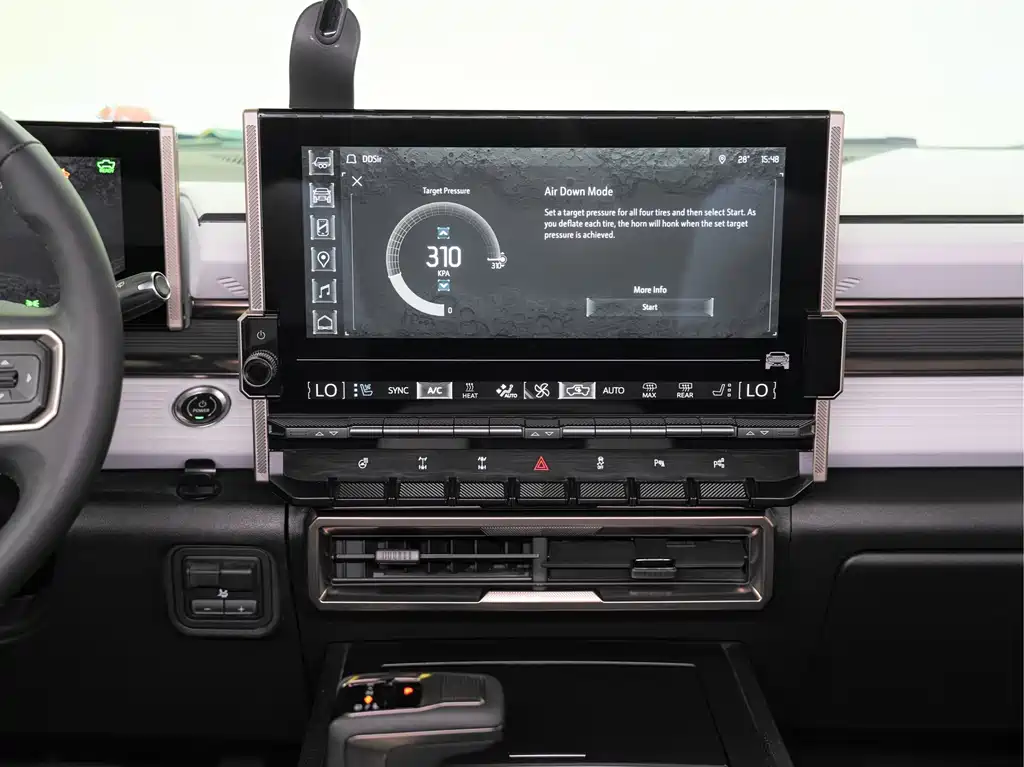 Durant Guild HUMMER EV — миниатюра 16